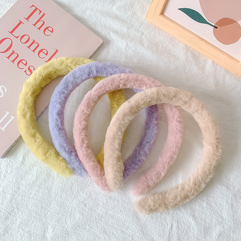 Otoño e Invierno nueva imitación de piel de conejo diadema de felpa chica dulce color caramelo diadema piel horquilla Internet celebridad tocado venta al por mayor