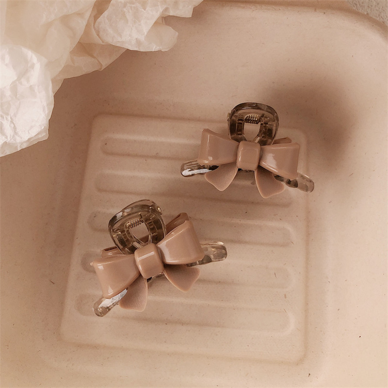 Juge tierno ~ dulce y lindo arco marrón pequeño raspado clip de mar para reducir la edad de las niñas clip de tiburón rojo clip de pelo