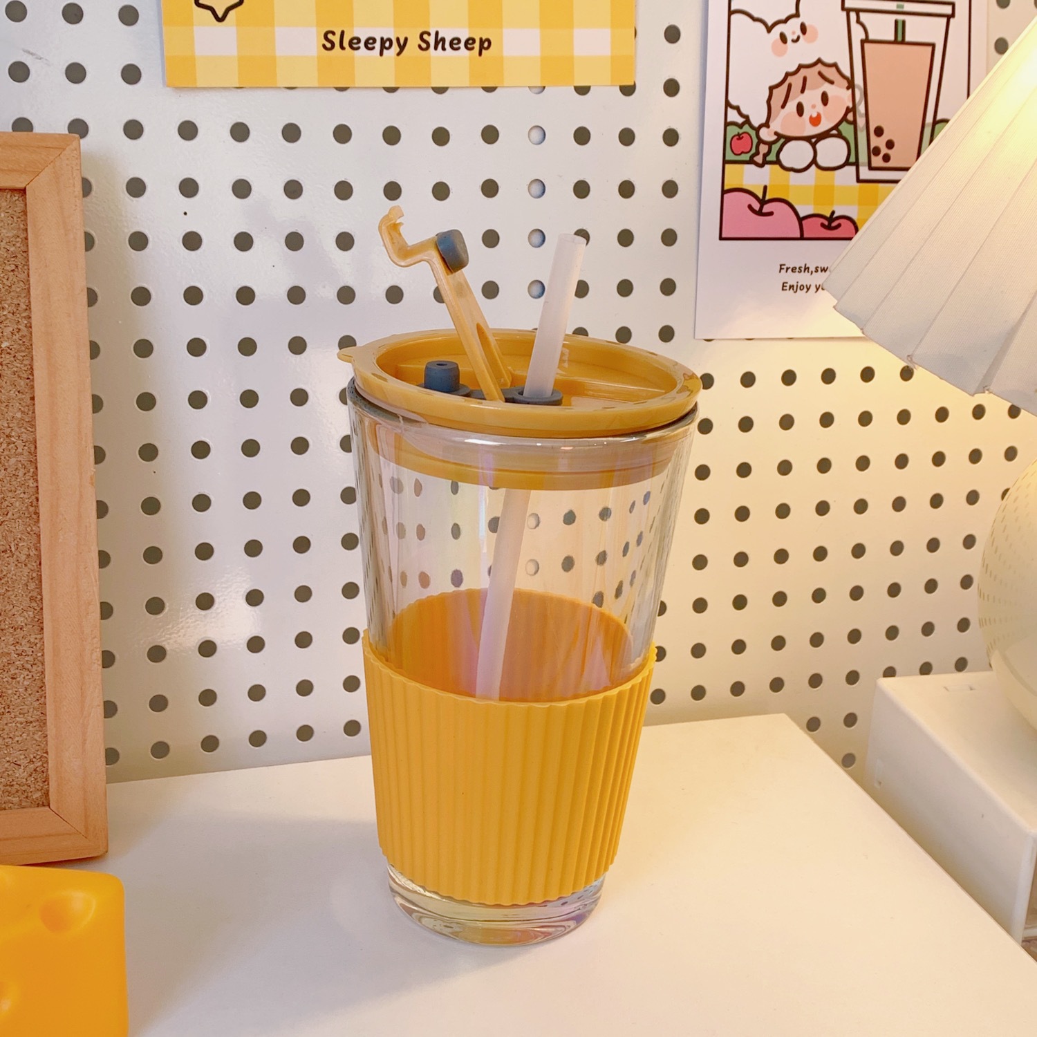Cute Water Straw Glass Heat-resistant Creative Boy Portable Cup display picture 5