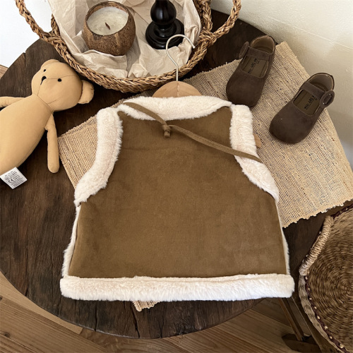 Ningli Girls' Vest Autumn and Winter New Children's Fashion Lamb Velvet Sleeveless Vest Baby Sweet Little Fragrance Jacket