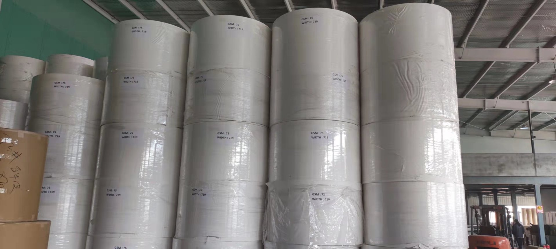 新到一批欧洲白牛皮整齐可做纸袋