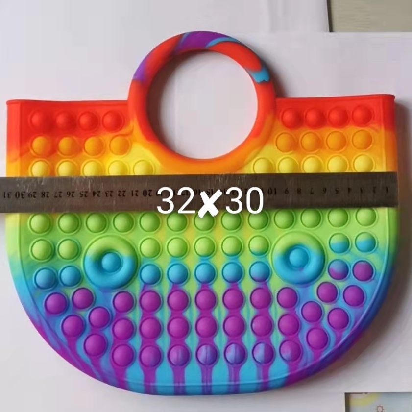 工厂直销跨境新品灭鼠先锋手提包彩虹色大号解压玩具包包灭鼠先锋