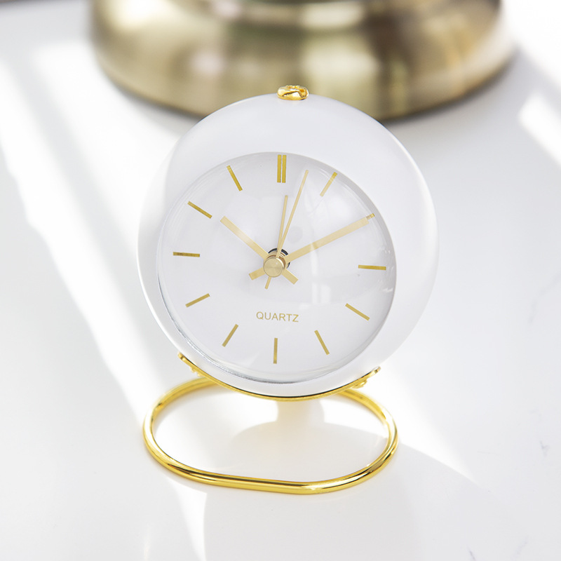 Metal Alarm Clock Creative Mute Children Bronzing Alarm Clock Simple Living Room Bedroom Student Luminous Chronograph Clock