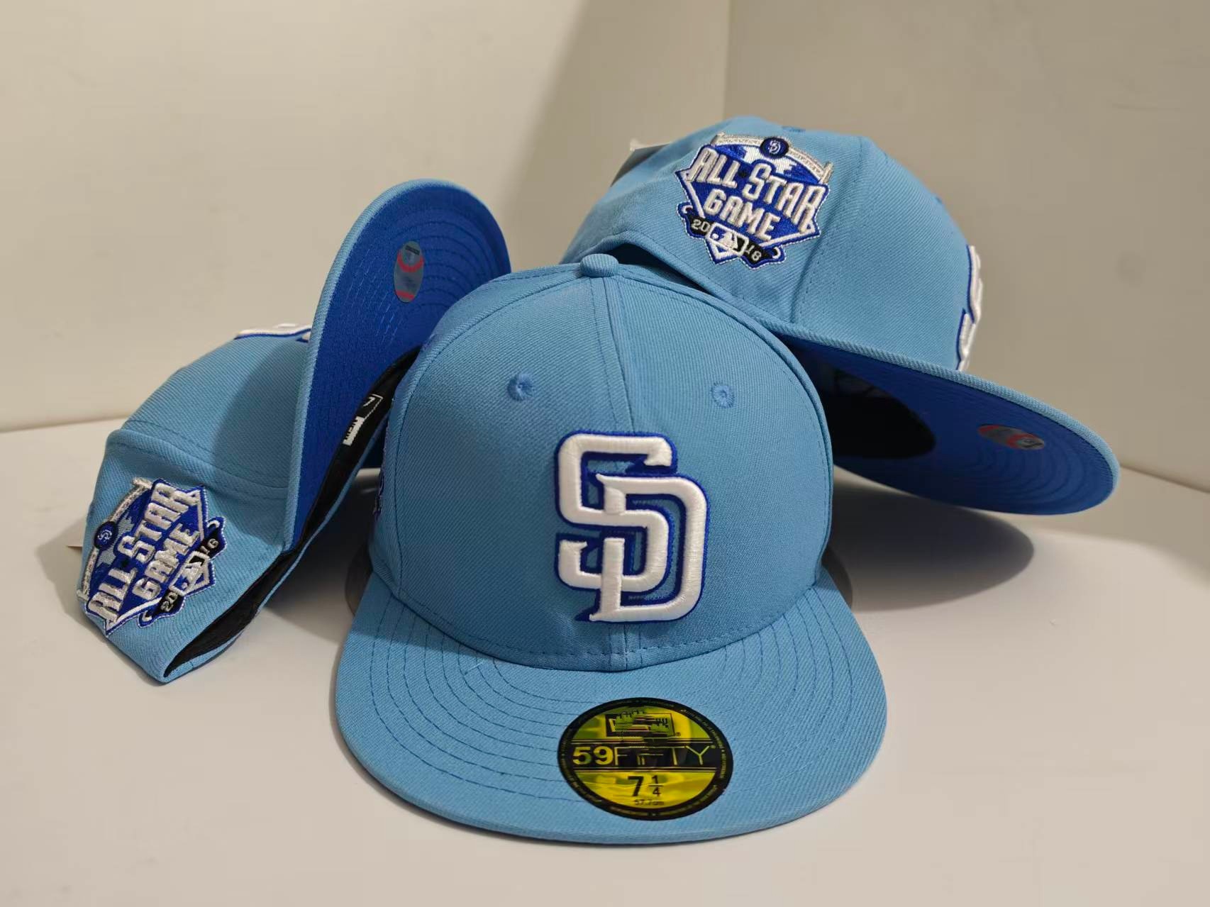 Gorra de Béisbol de Comercio Transfronterizo al por Mayor 2025, con Bordado de Letras con Patrón AA, Gorra de Visera Plana Moderna para Hombre