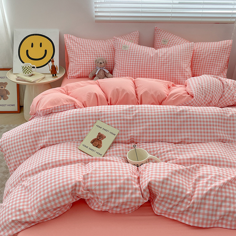 Cama de cuatro piezas A clase madre y bebé dormir desnudos ropa de cama de algodón lavado con agua cubierta cama dormitorio cama de tres piezas