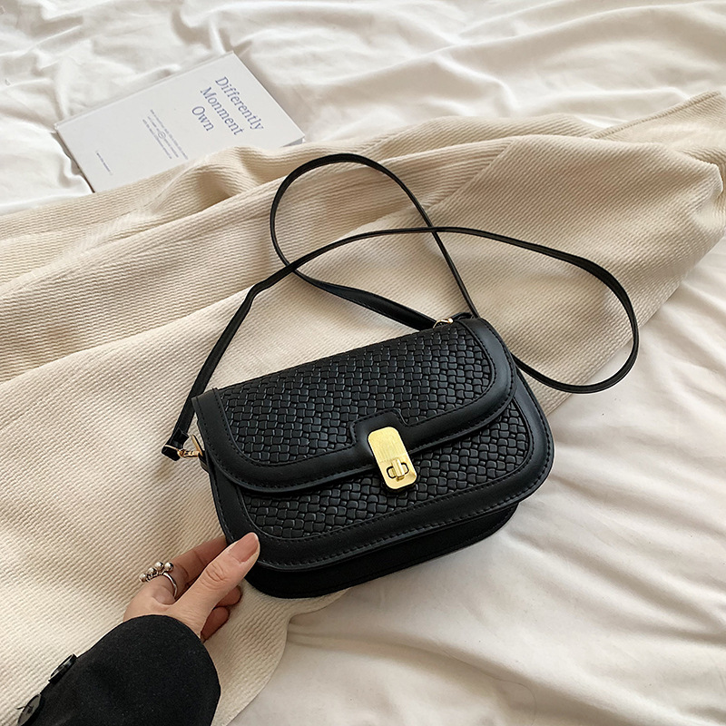 Diseño ligero de nicho de lujo tejido bolso cuadrado estilo extranjero estilo coreano universal de viaje diario de oficina mochila de hombro