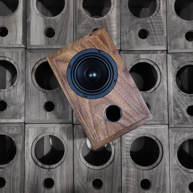 Black Walnut Solid Wood Speaker 3inch Full Range 3inch Bluetooth Outdoor Camping Style Desktop Computer Other/Other 01