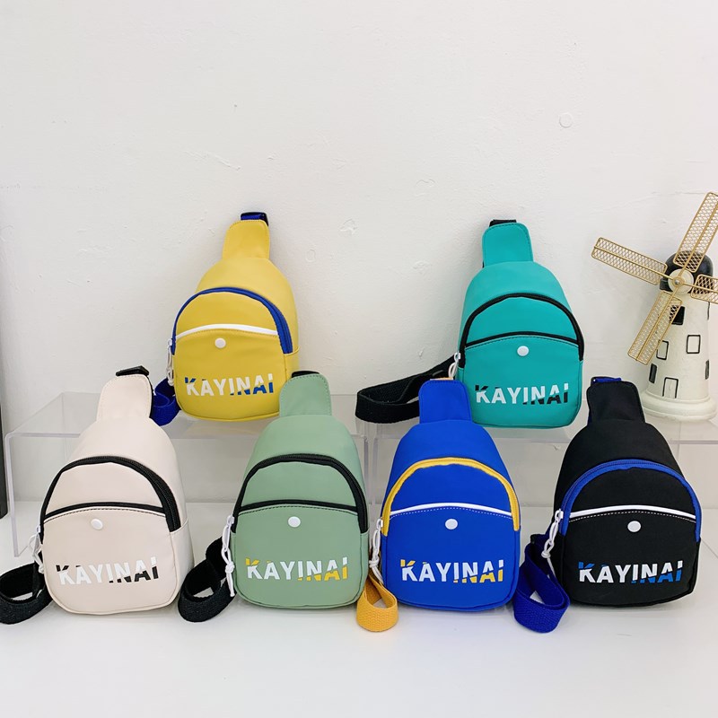 2025 nuevo comercio exterior bolso de pecho para niños letras coreanas de moda cool baby mochila pequeña bolsa de cambio de viaje ligera