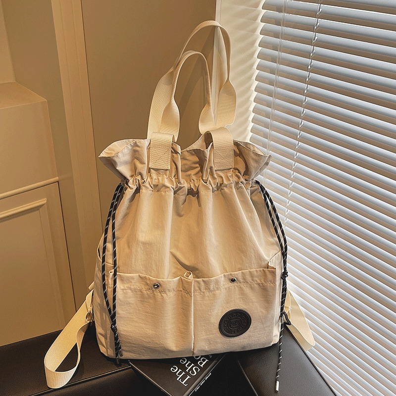 경량 대용량 배낭 여성 단거리 여행 가방 학생 캐주얼 올 매치 핸드백 숄더 백 스토리지 배낭