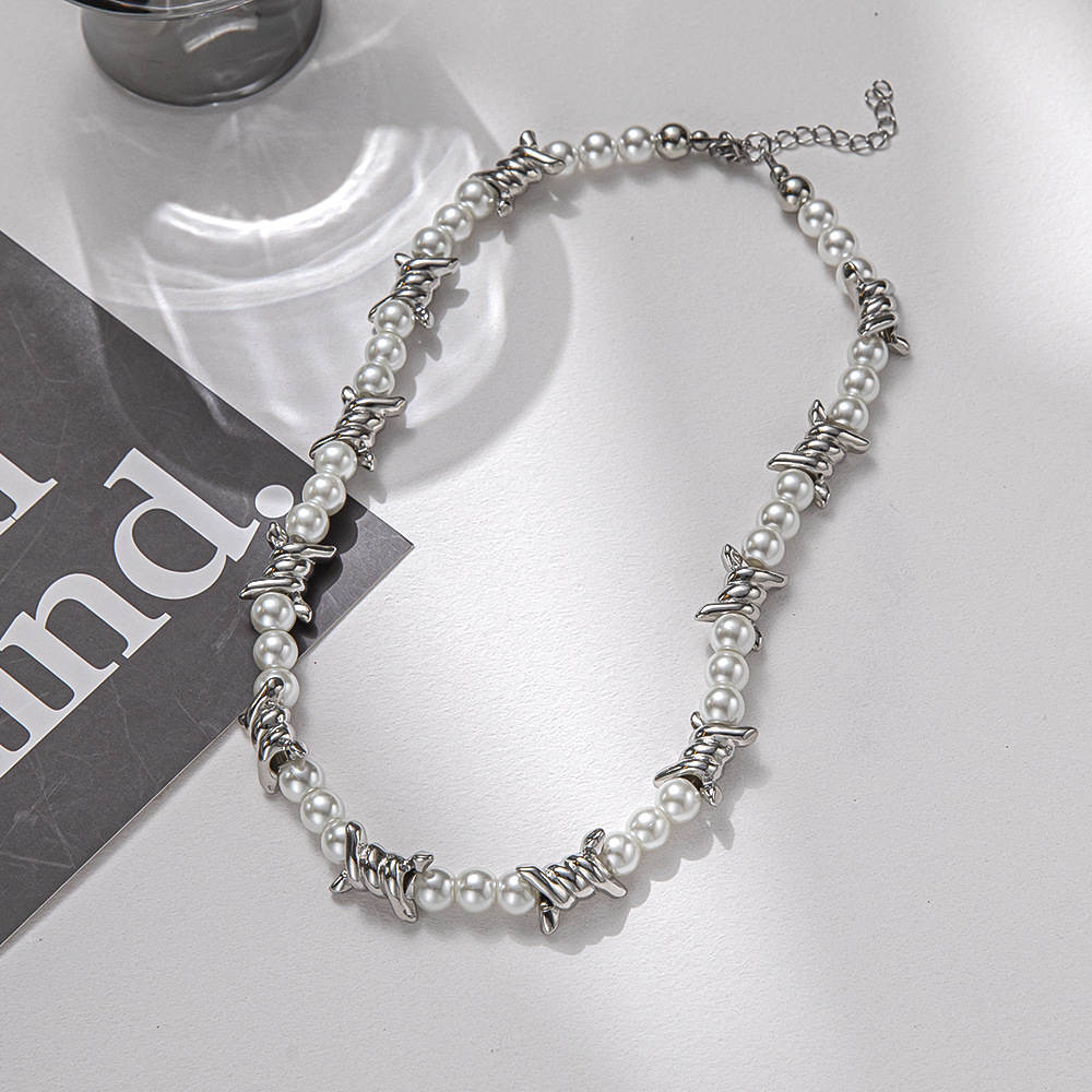 1 Piece Fashion Color Block Imitation Pearl Alloy Beaded Metal Unisex Necklace