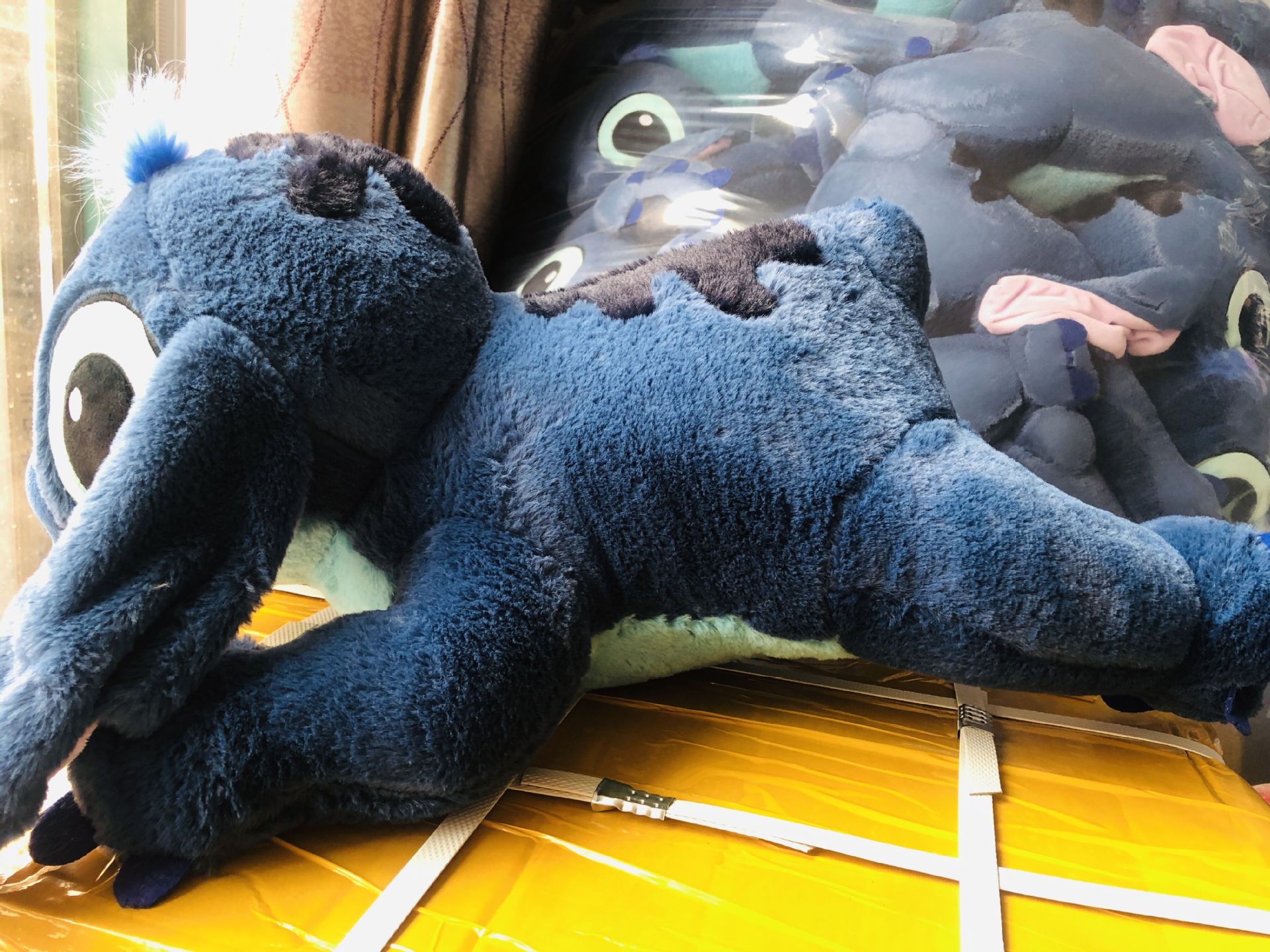 Transfronterizo de mentira puntada de peluche de juguete lindo de dibujos animados almohada de tela muñeca femenina Regalo de Cumpleaños actividad regalo lote