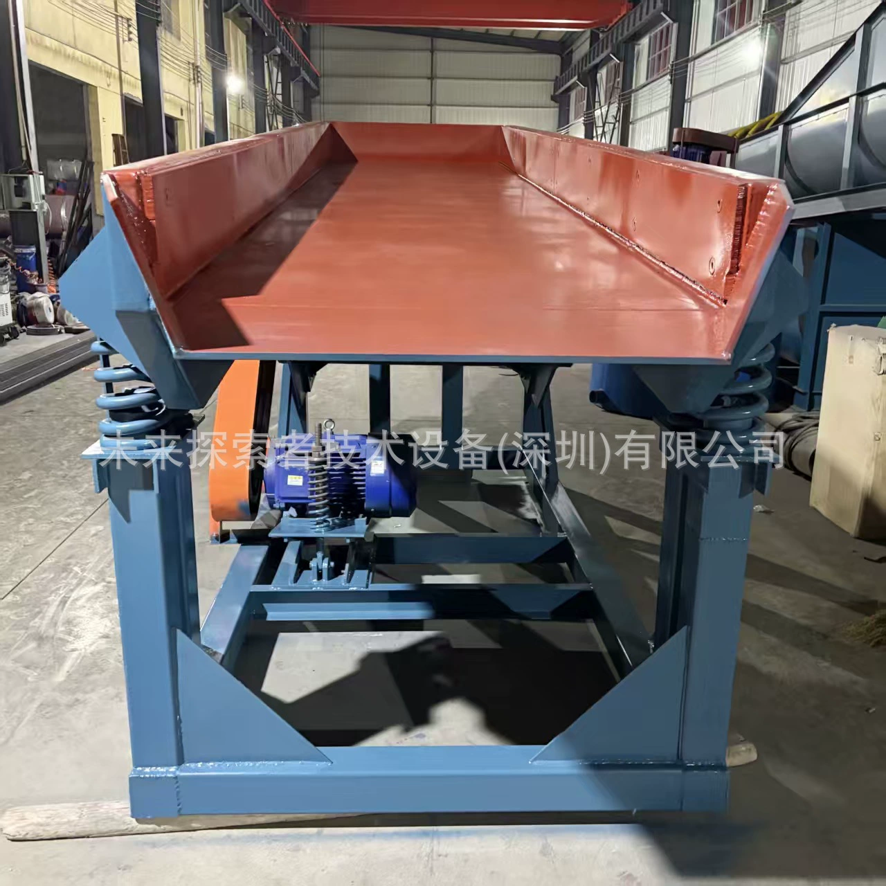 Вибрационный питатель с возможностью настройки, вибрационный питатель для обработки минералов, добычи песка и гравия, питатель для производства бетонного песка