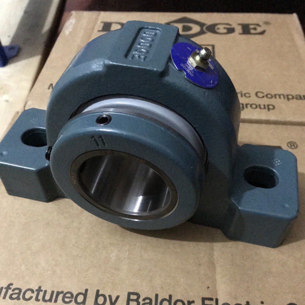 070330，P2B-S2-211L美国道齐带座轴承