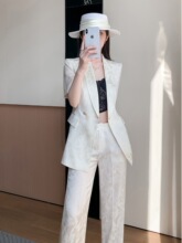 ���ᾄ���װ�ɫ���b���bŮ�ļ�����Ů���@���I�����ɼ���