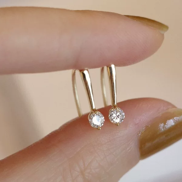 Geometric Zircon Earrings Female Niche Design Sense Simple Fashion Ins Style Autumn and Winter Commuter Advanced Earrings Fashion
