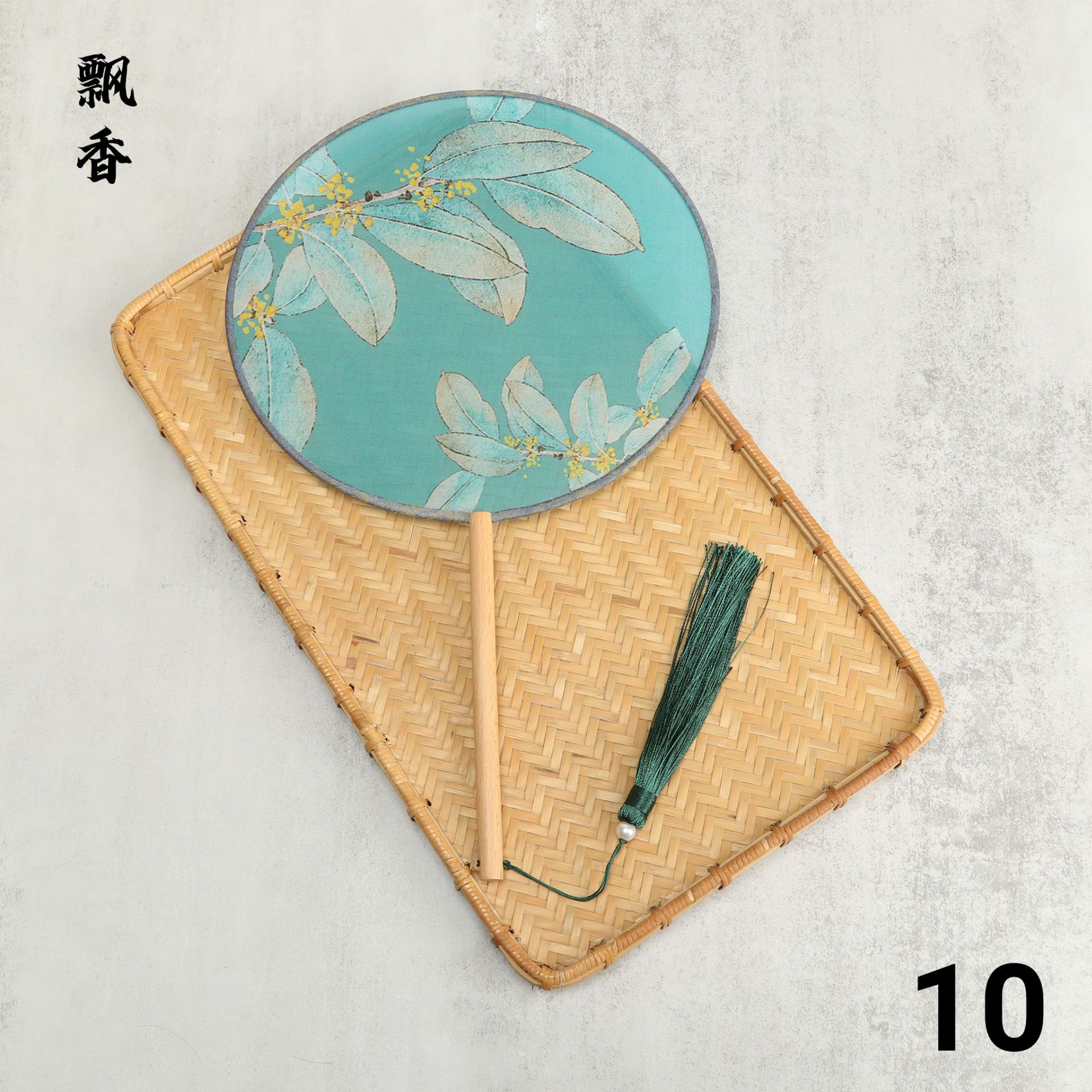 Creativo mantingfang tema estilo antiguo ventilador de la danza al por mayor ventilador de dama de honor estilo chino nuevo ventilador de corte clásico chino