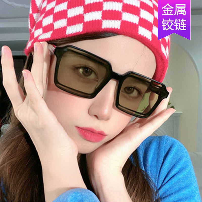 2021 Nuevas gafas de sol de Marco grande de CEJA hueca cuadrada Gafas de sol ins europeas y americanas Gafas de Sol de jalea de moda para mujer