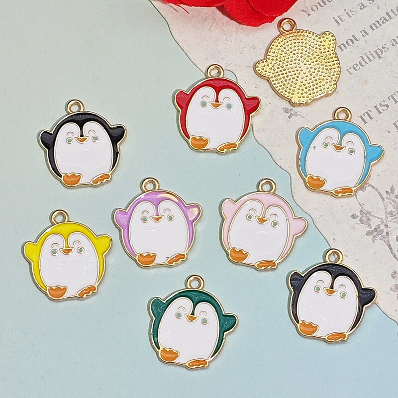 Cross-Border Cartoon Oil Dripping Alloy Penguin Bracelet Necklace Pendant Female Pendant Korean Version DIY Semi-Finished Accessories Wholesale