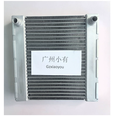 Factory direct sales water cooler for Mercedes-Benz W117/W463 right wheel cover water tank OE 0995003203 (car radiator)
