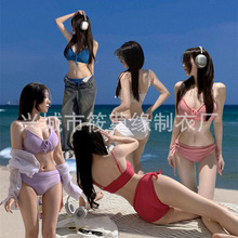 Դ�^���S24�¿�Ȼ��� �Ը��ǹ�ɫ¶��Ů�n�LbikiniӾ�b �F؛���l