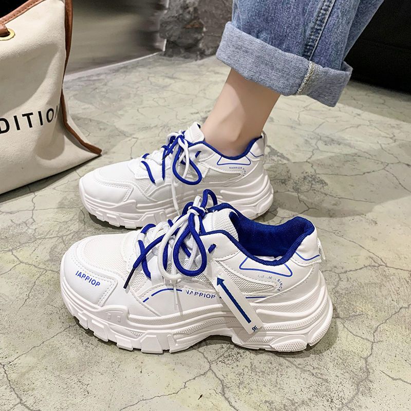 Zapatos de papá zapatos de mujer 2024 nuevos zapatos de verano delgados de otoño y invierno pequeños zapatos transpirables con suela gruesa