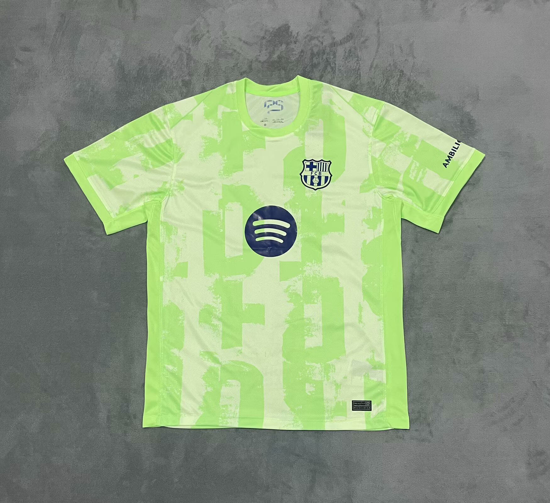 25-26 Fabricante especial de ropa de fútbol venta directa de una camiseta de malla camiseta de mangas cortas ropa de fútbol deportiva