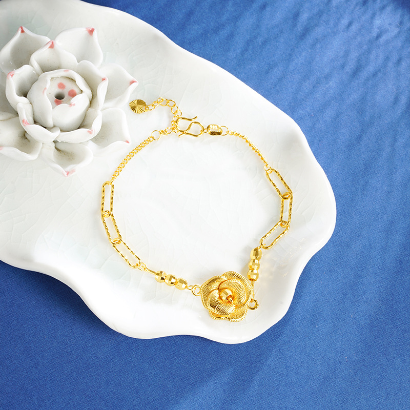 Mujeres de lujo ligero de oro vietnamita que se dedican a la pulsera de rosas, un largo tiempo no se desvanecerá, la fuente de joyas de nicho de alta calidad.