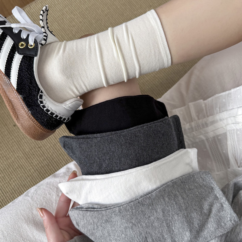 Spring 2025 New Explosions Boneless Moon Socks Women's Stockings Cotton Sweat Absorbing White plus size Loose Piled Socks