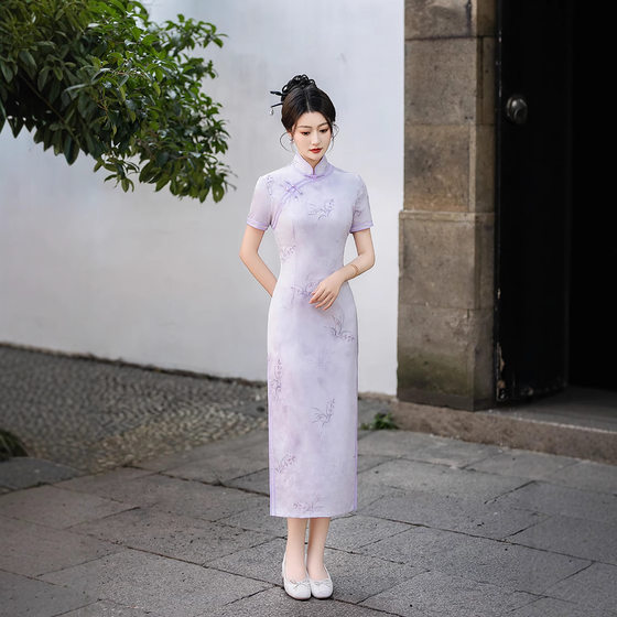 Lin Xiangman 2025 Elegant Dress Show Cheongsam New Retro Long Printed Purple Traditional Cheongsam