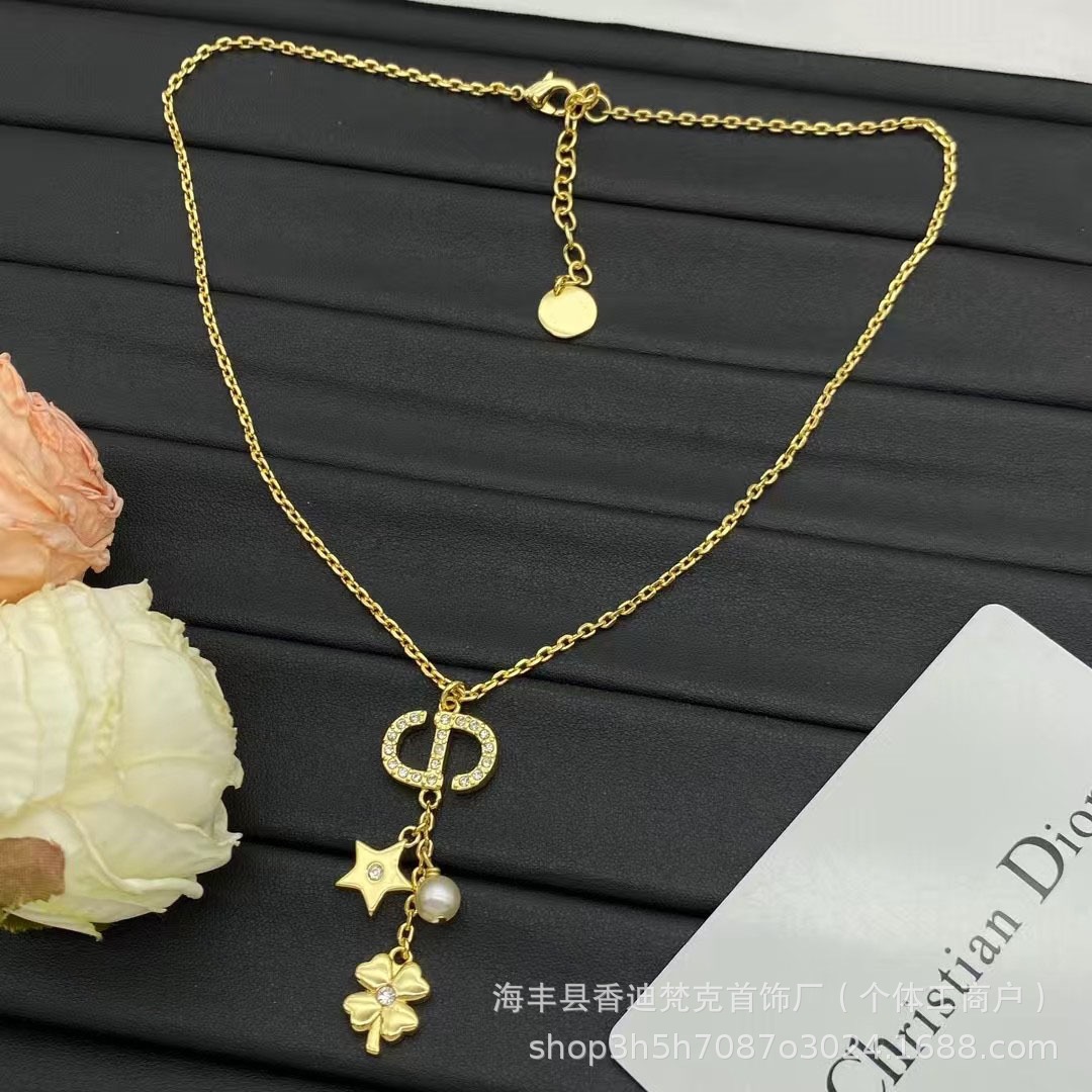 厂家直销D家珍珠蝴蝶结星星项链CD字母猪鼻子锁骨链批发跨境专供