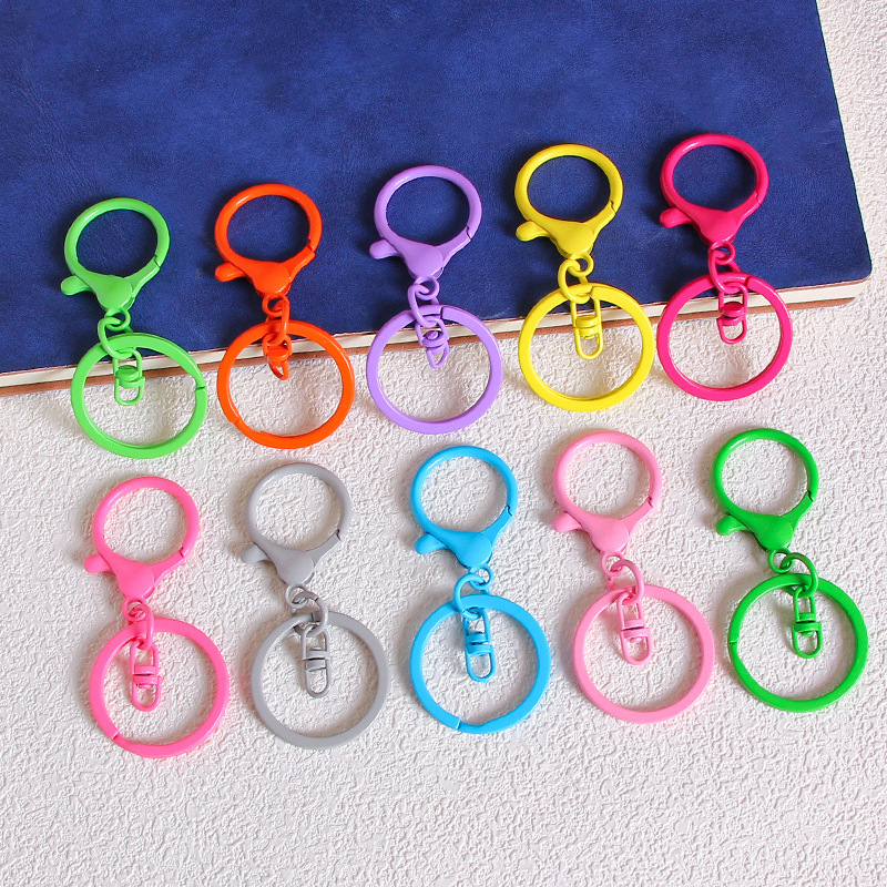 Color metal paint eight-character lobster buckle three-piece keychain pendant DIY jewelry accessories material key ring