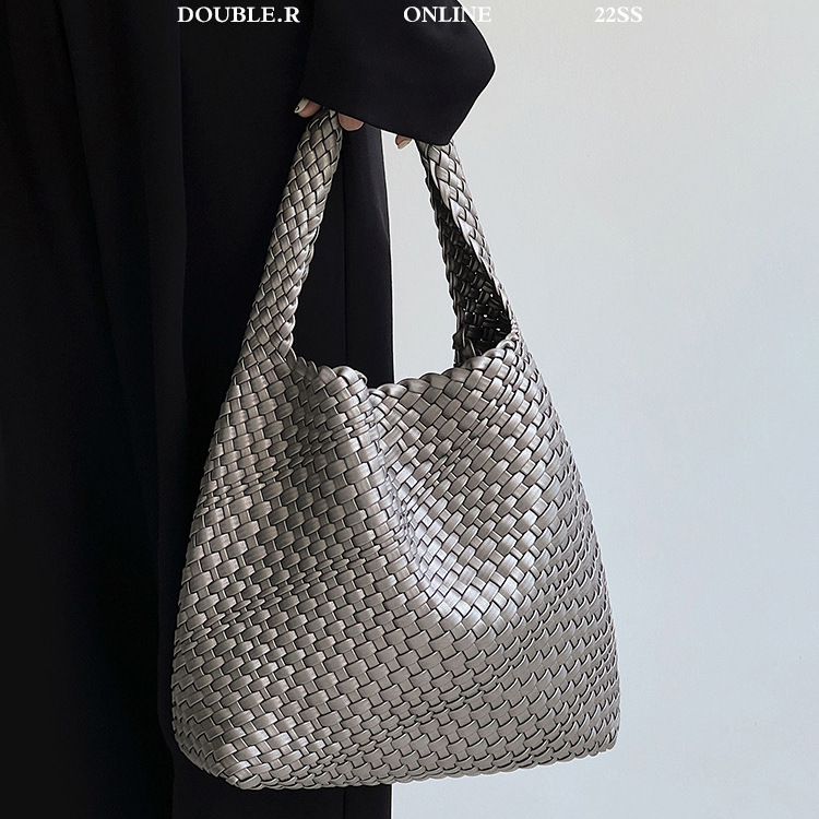 Handmade Woven Bag, Women's Hand-held Vegetable Basket Bag, 2025 New Large Capacity Single Shoulder Tote Bag_voghion.com