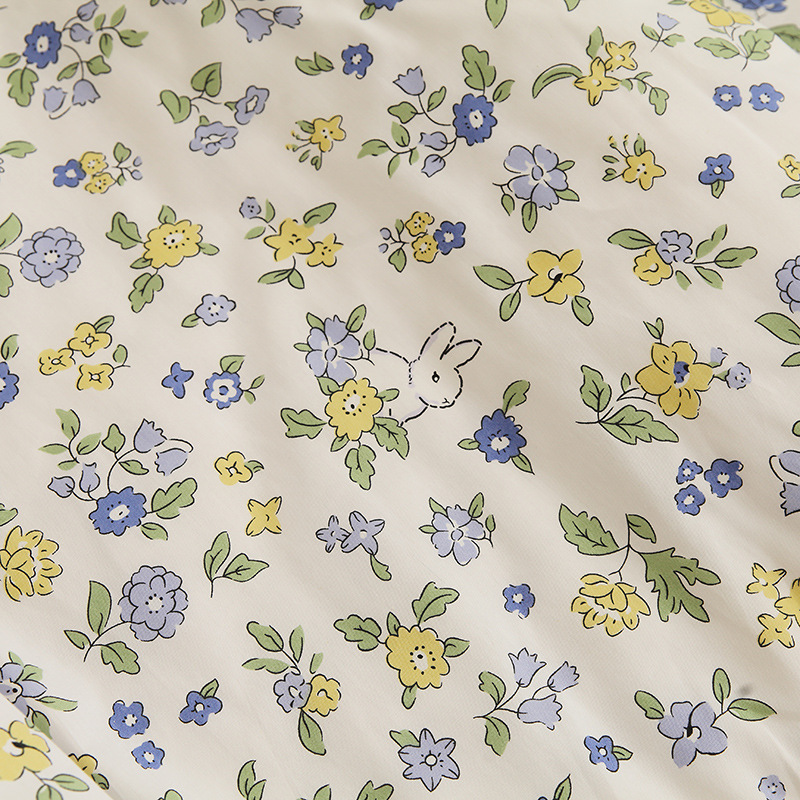 Lantern Rabbit Cotton Bedspread and Sheet Set with Pillowcase Full Cotton Quilt Cover Bed Skirt Floral Pastoral Bedding Set, Can be Matched with Four-Piece Set