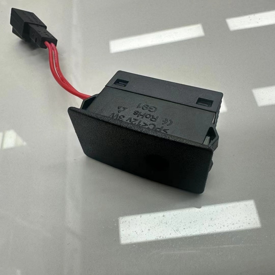 Aplicable a Tesla Model3y Luz de bienvenida Renovada edición de Tesla Conmemorativa Luz de atmósfera de puerta Luz de puerta modificada