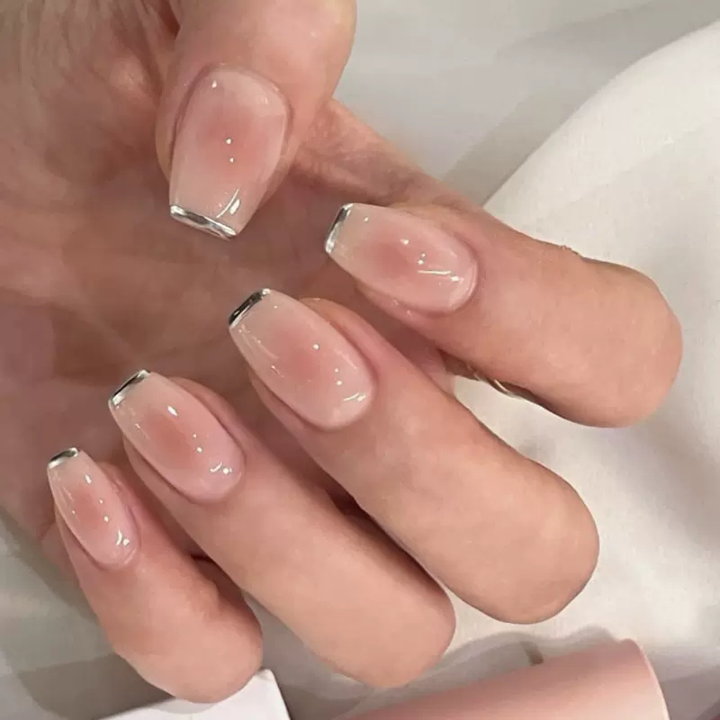 法式银色短梯形美甲穿戴甲简约腮红外贸热销穿戴式甲片成品批发