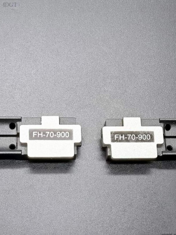 Fiber Optic Clamp Fh-70-900 Is Suitable for Fujikura Fusion Splicer Fsm-70R/70R+ Fsm-88R Tight-Fitting Clamp Fiber Optic Clamp Fh-70-900 Is Suitable for Fujikura Fusion Splicer Fsm-70R/70R+ Fsm-88R Tight-Fitting Clamp