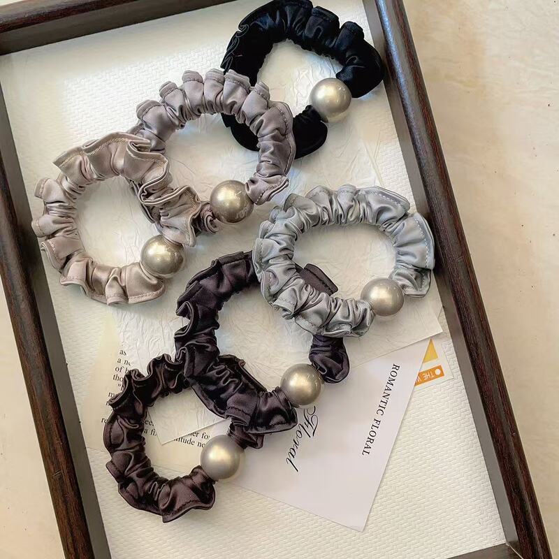Korean-Style Satin Pleated Hair Tie with Creamy Luster and Pearl Beads, High Elasticity Hair Rope for Ponytail and Bun