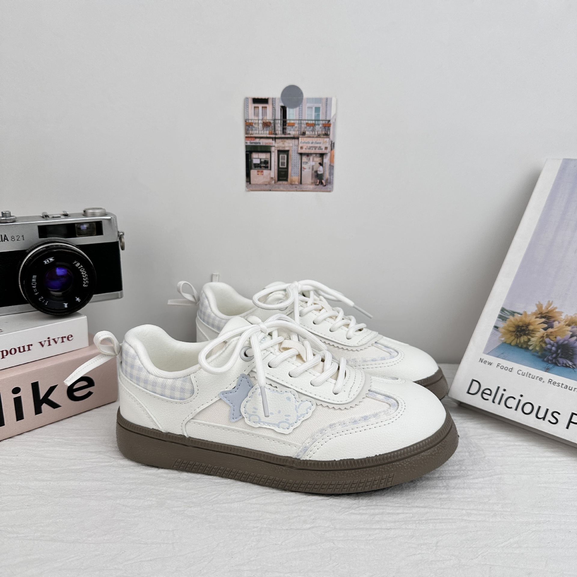 Longwave fondo grueso lienzo puff zapatos blancos zapatos de mujer 2025 verano nuevo estilo universal chic zapatos de entrenamiento de skate