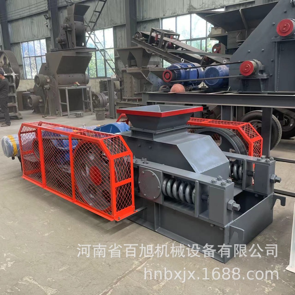厂家批发小型对辊式破碎机煤炭双齿辊挤压碎石机焦炭对辊式制砂机