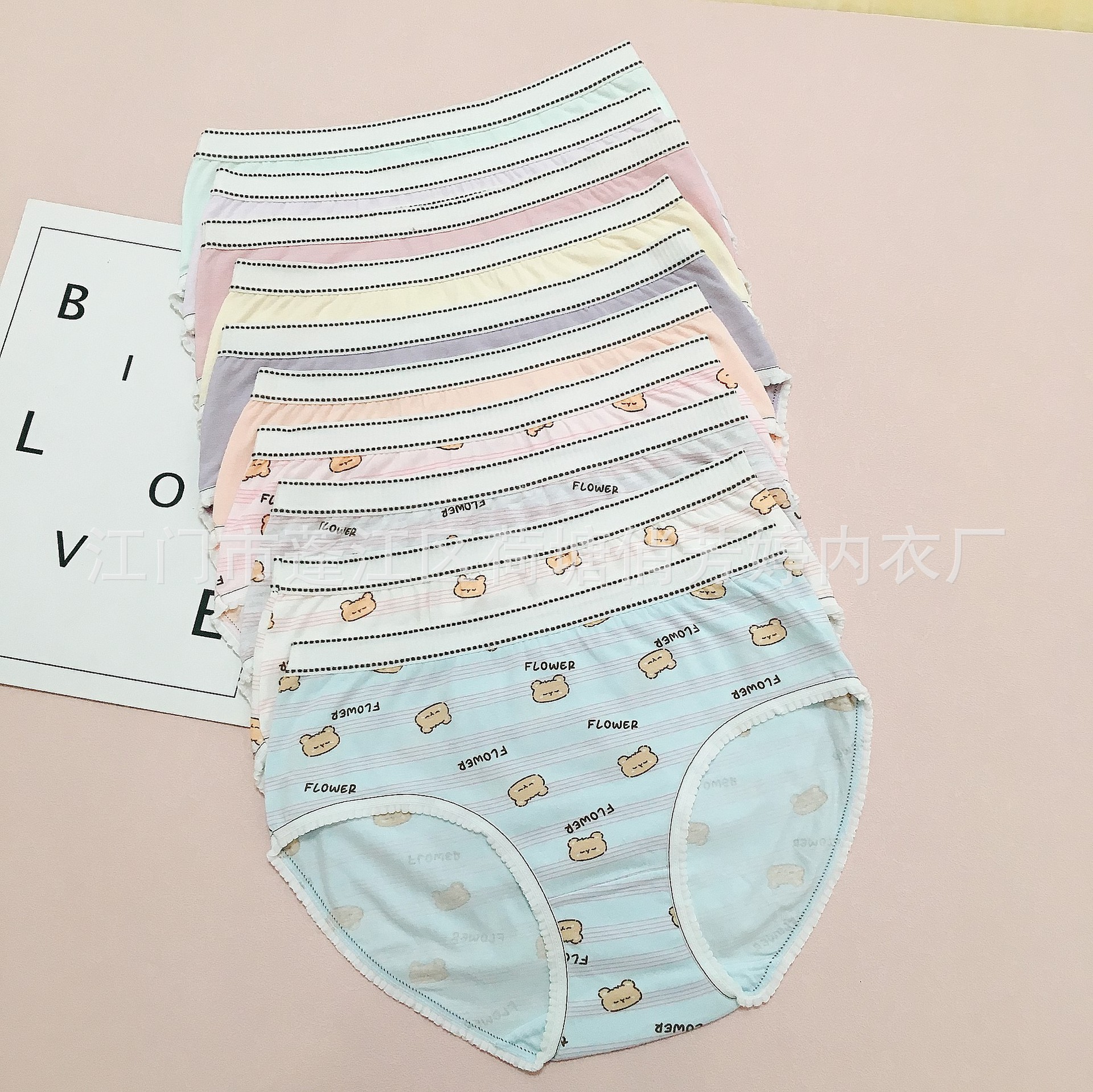 Dibujos animados linda leche japonesa linda linda chica bragas algodón transpirable cintura media cadera estudiantes calzoncillos al por mayor