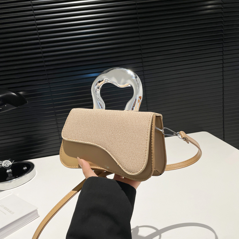 Bolso para mujeres 2025 primavera nuevo nicho de diseño de moda moda personalidad bolso de mano moda ocio mochila de hombro