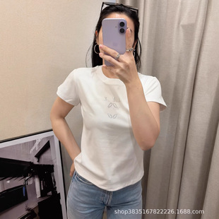 �ļ�С�_�¿���ǰײɫ��ĸlogo�C��bA�I���e�ٴ�����T��6131