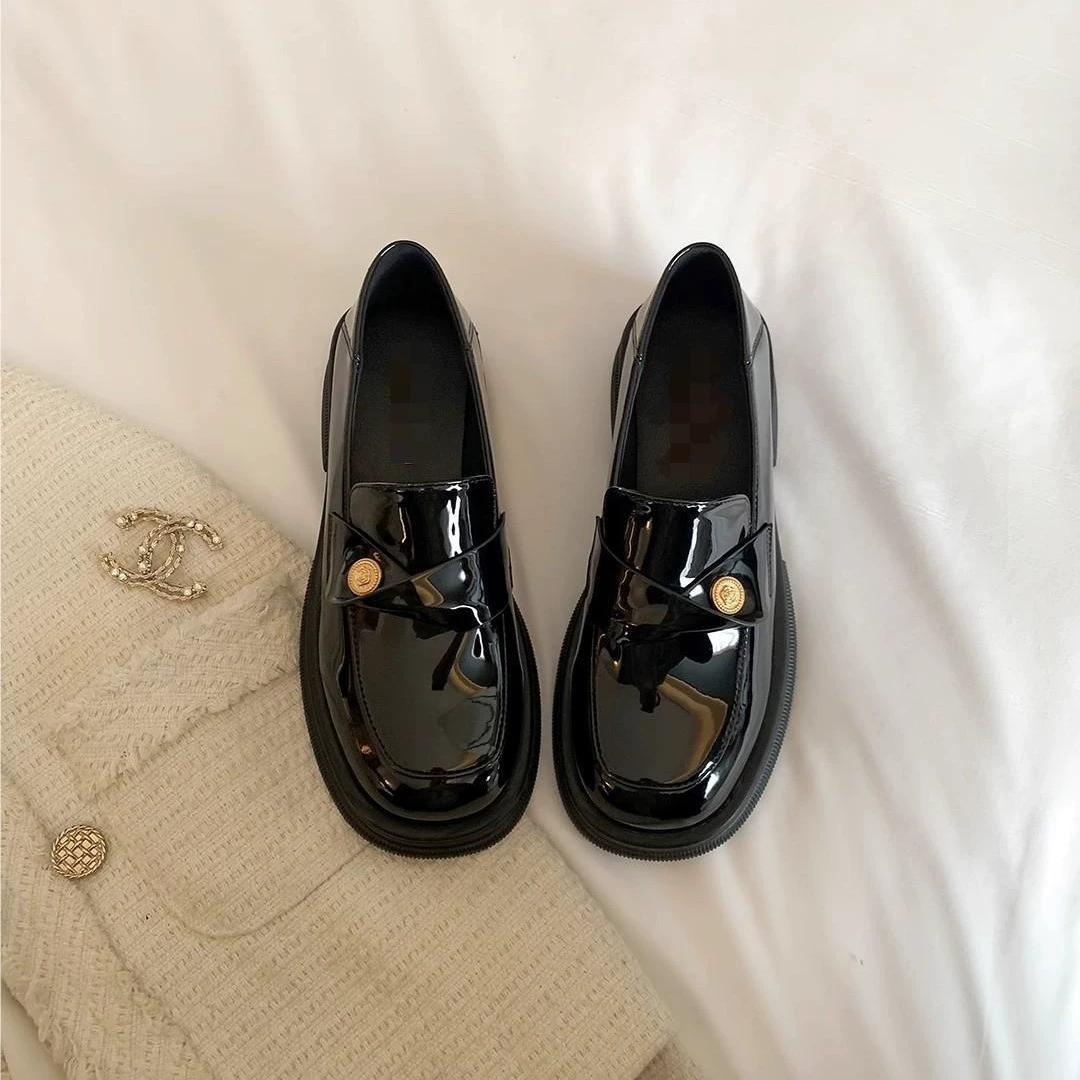 Новые женские лоферы 2024 года в британском стиле, корейские, на толстой подошве, повседневные, из натуральной кожи, туфли без застежек для женщин