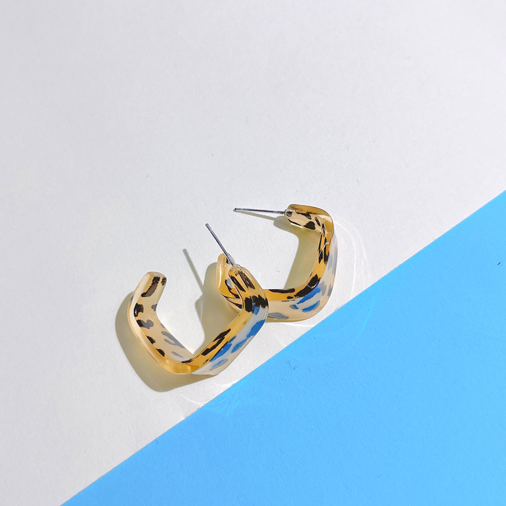 1 Pair Simple Style Geometric Arylic Womenu0027S Ear Studs