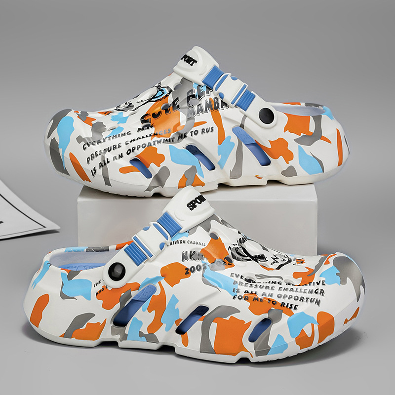 Zapatos con agujeros para hombres nuevo estilo verano al aire libre graffiti Baotou sandalias antideslizantes EVA pisando la mierda sandalias y zapatillas Sandals