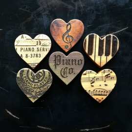 跨境新款Engraved Piano Wood Hearts钢琴图案爱心木质摆件