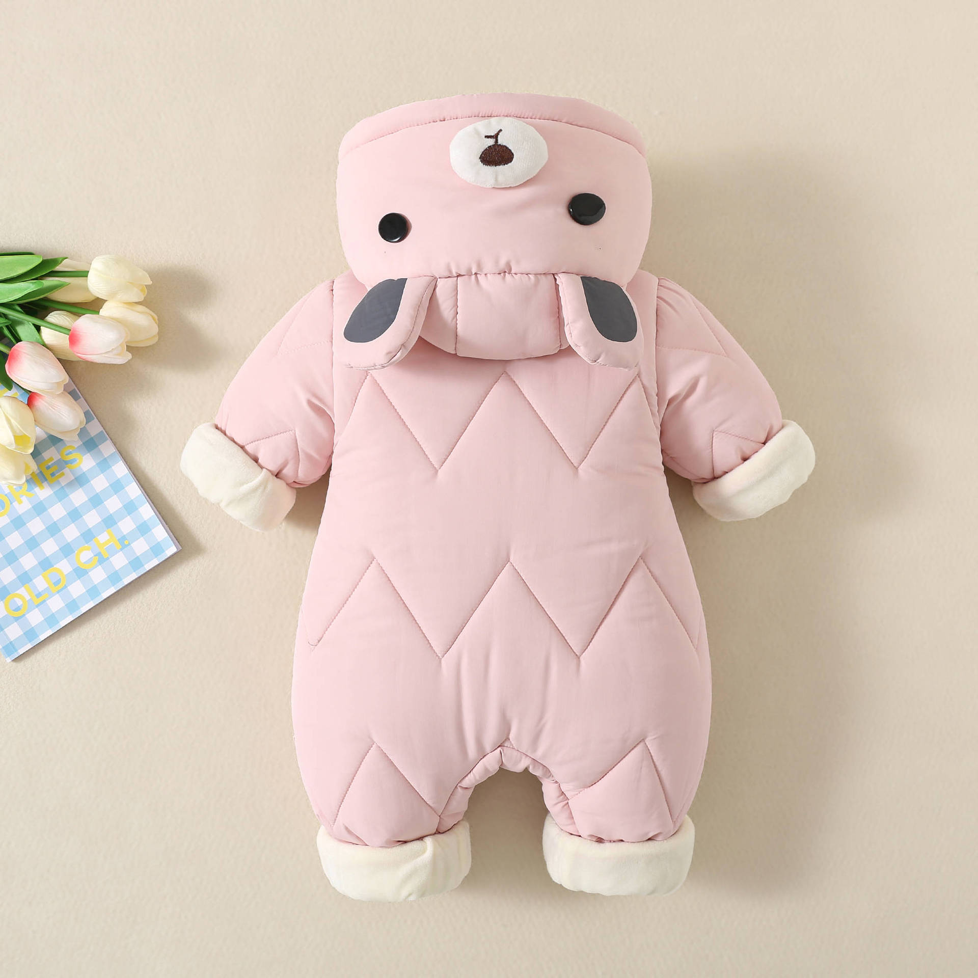 Otoño e invierno para hombres y mujeres bebé lindo traje de escalada con capucha grueso invierno más terciopelo bebé versión coreana del mameluco cálido