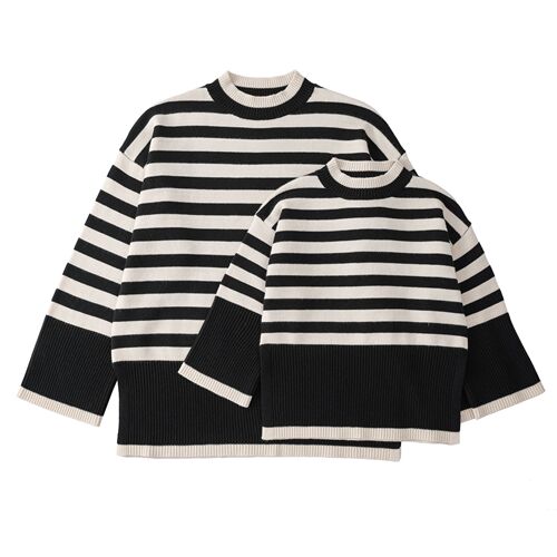 Hoodie for Fashion Family Set: Matching Sweaters for Parents and Kids, Striped Mother and Son Outfits, Stylish Couple Set for Four-Person Families