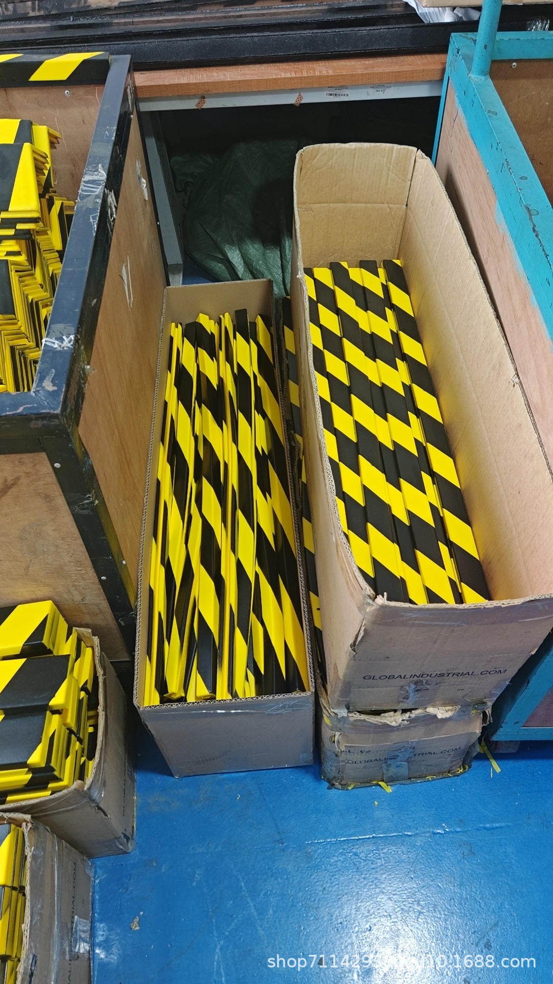 In-Stock Pu Anti-Collision Strips Corner Guards Soft Edge Protection Strips Buffer Anti-Collision Industrial Black and Yellow Warning Self-Adhesive No Drilling Required