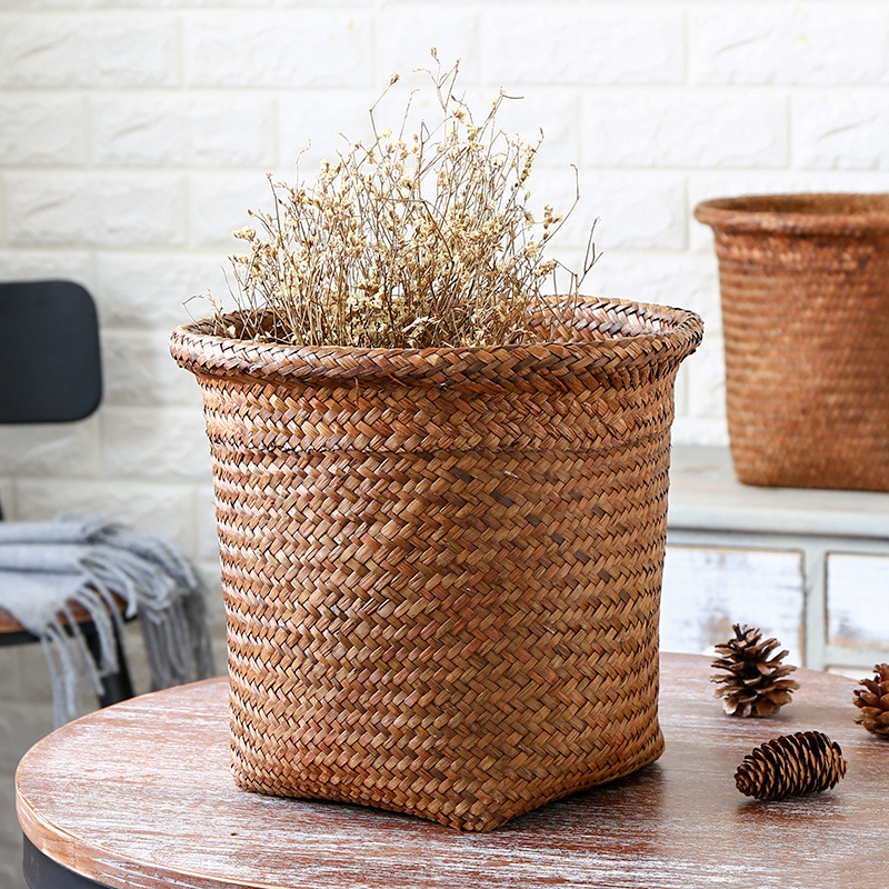 Handwoven Rattan Storage Basket With Lid And Inner Fabric Lining_voghion.com